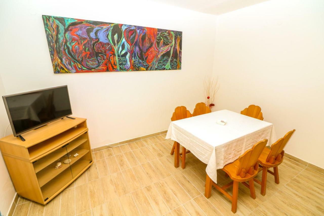 Apartments Reljic With Terrace Baška Kültér fotó