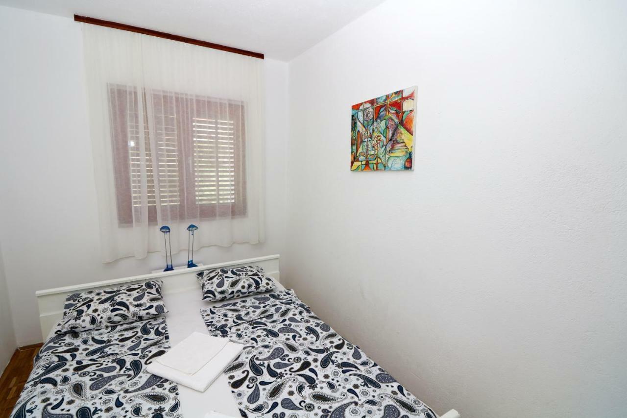 Apartments Reljic With Terrace Baška Kültér fotó